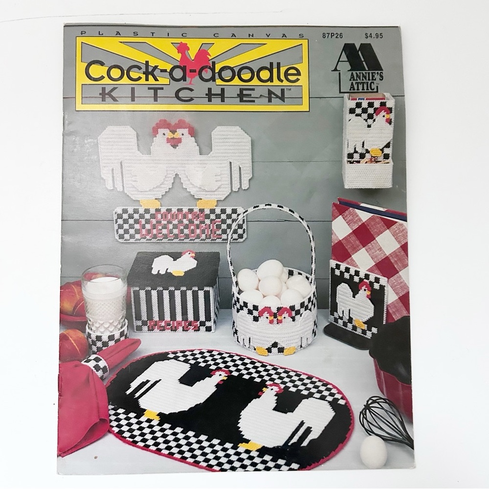 Vintage 90’s Chicken & Rooster Kitchen Plastic Canvas Pattern book 15 pages 1993